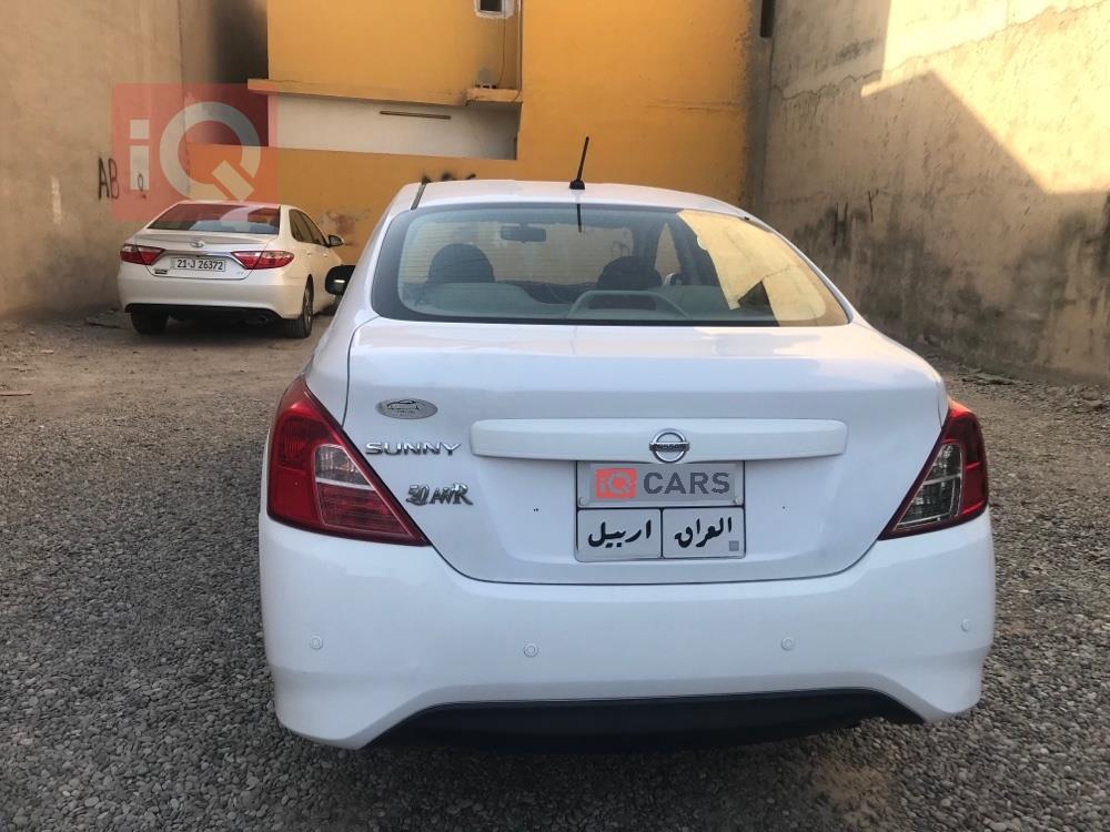 نیسان سەنی